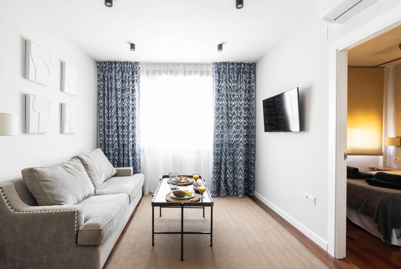 Livemalaga Boutique Apartments Bagian luar foto